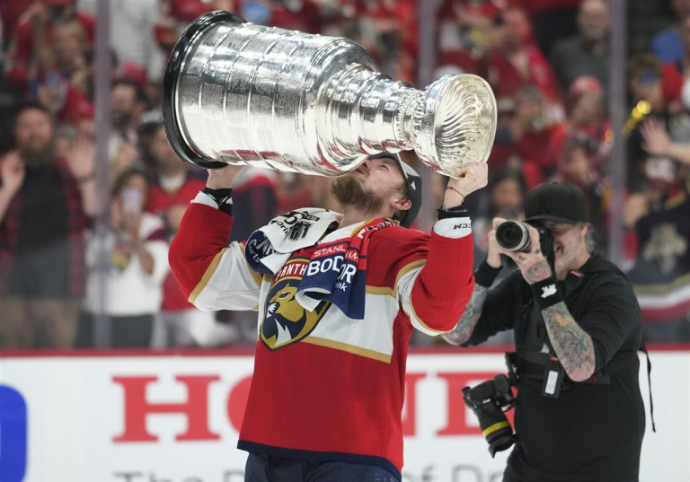 Vladimir Tarasenko vant Stanley Cup-mesterskapet i forskjellige lag innen fem år